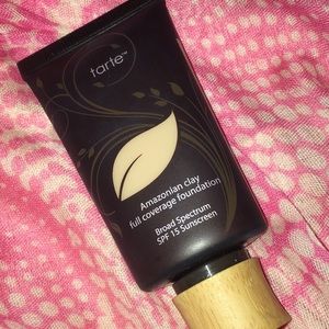 New Tarte Amazonian clay foundation